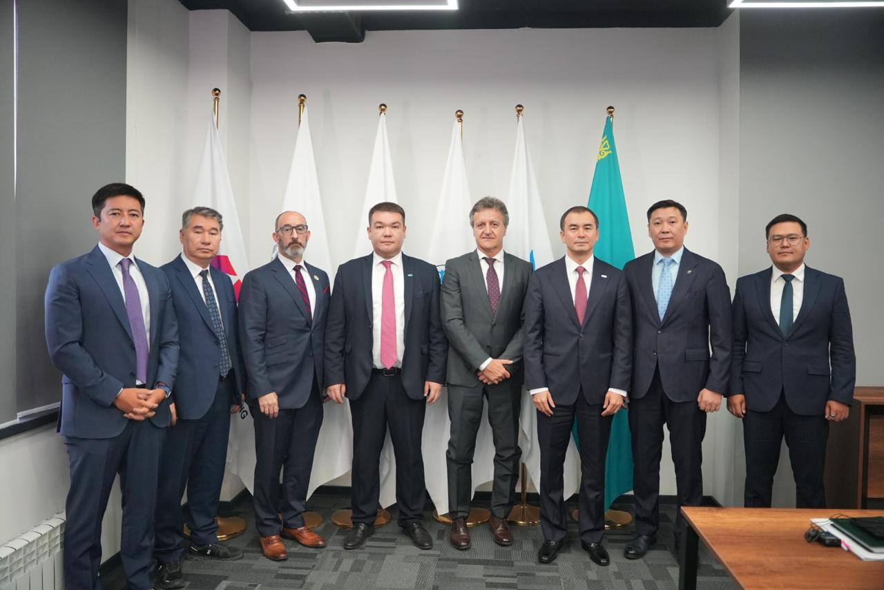 Бес жылдық ынтымақтастық: IMBC мамандардың жергілікті қамтуды дамытуға қосқан үлесін атап өтті