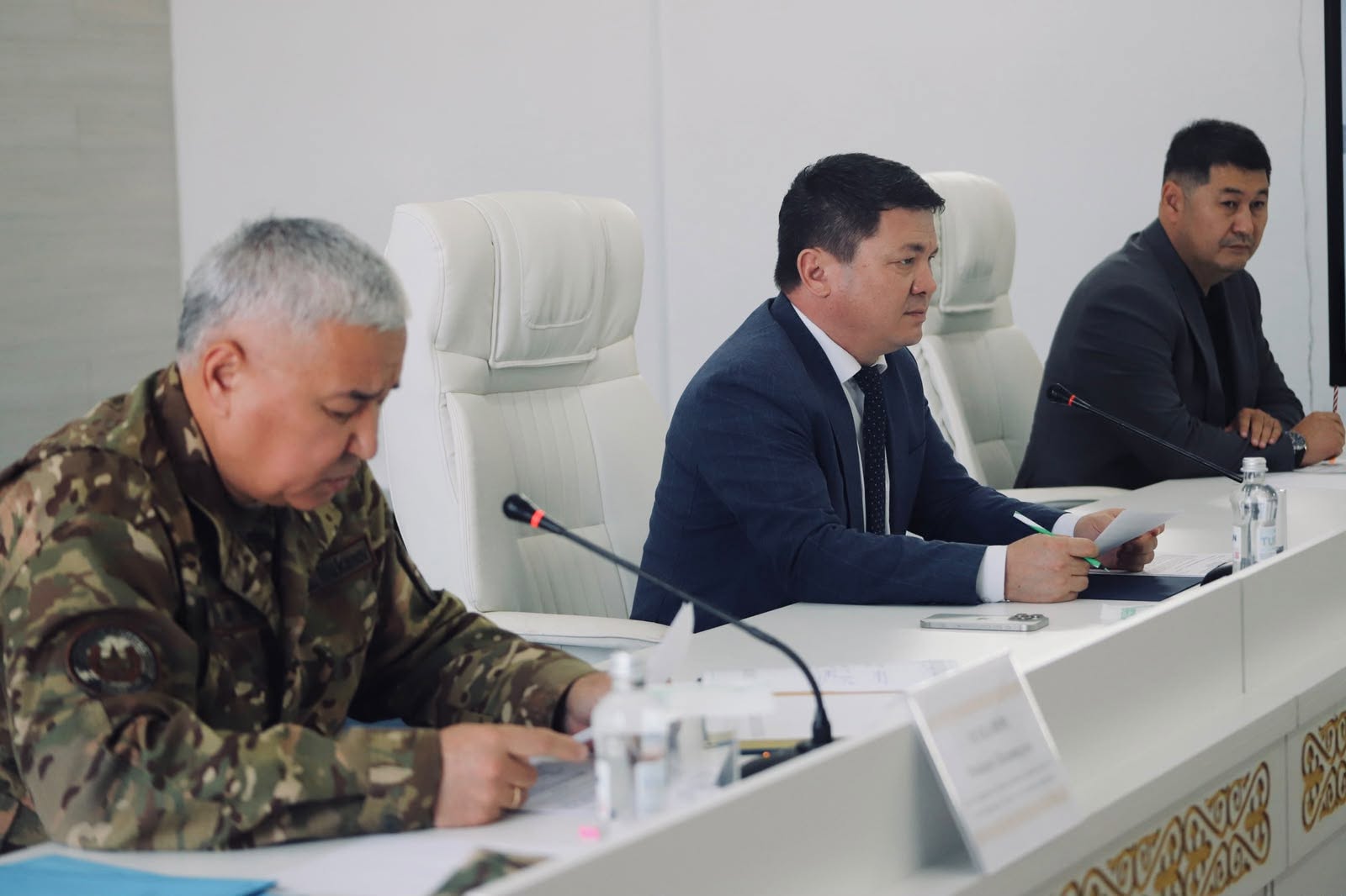 ӘСКЕРИ ЖИЫНҒА АРНАЛҒАН КЕҢЕС ӨТТІ