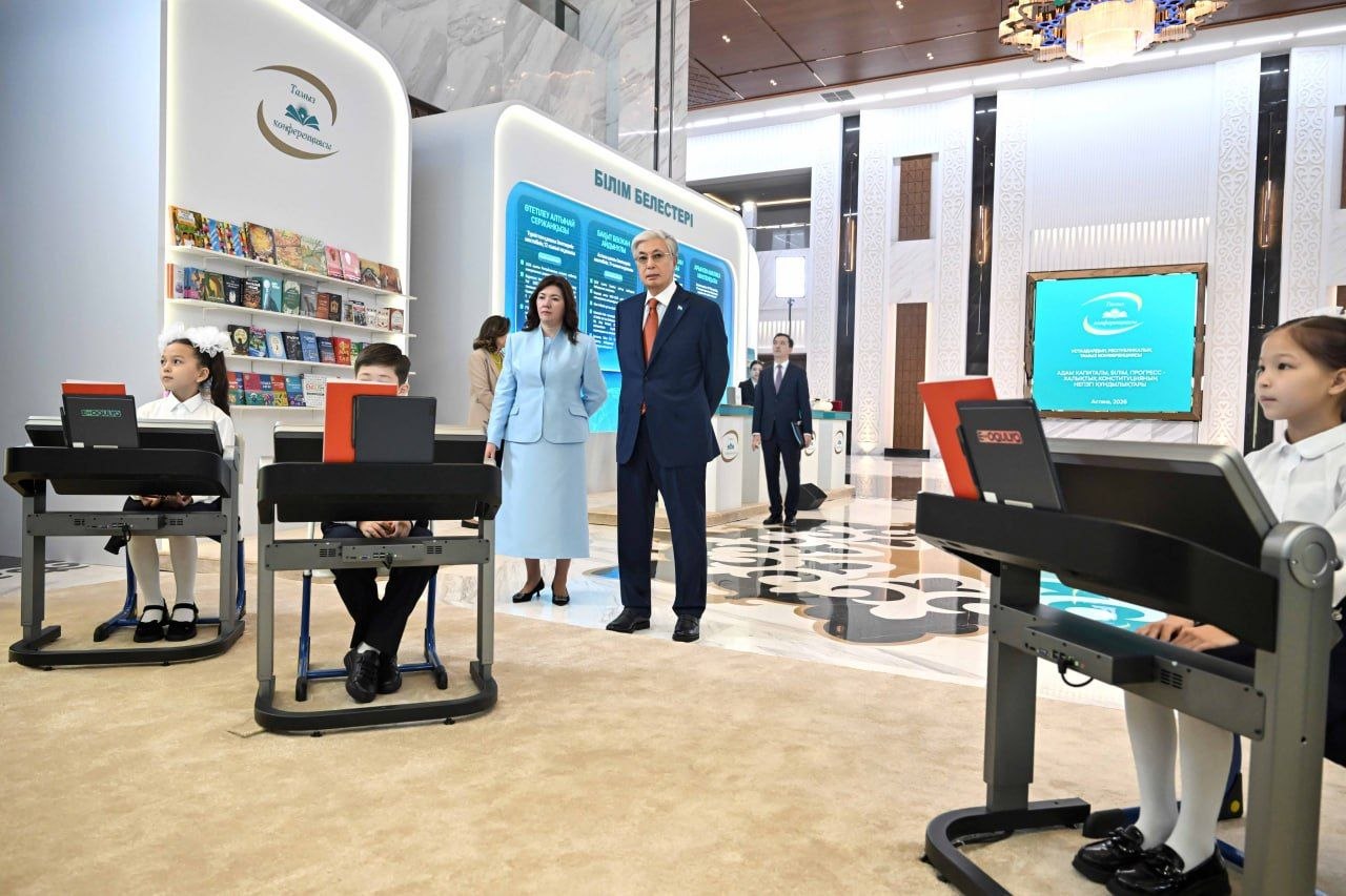 Президент білім жүйесін дамытуға арналған заманауи тәсілдермен танысты