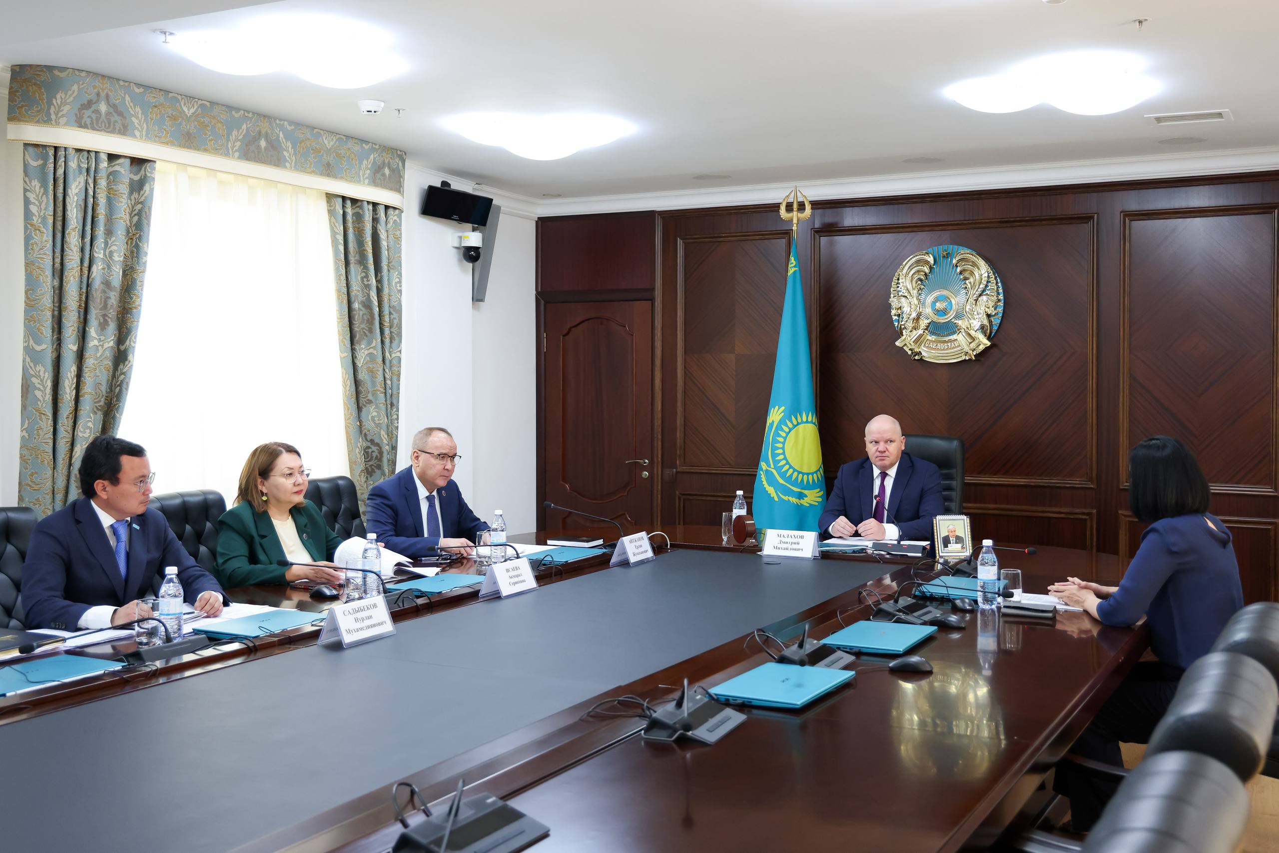 Жоғары Сот Кеңесінің Төрағасы Дмитрий Малахов азаматтарды кезекті жеке қабылдауды өткізді