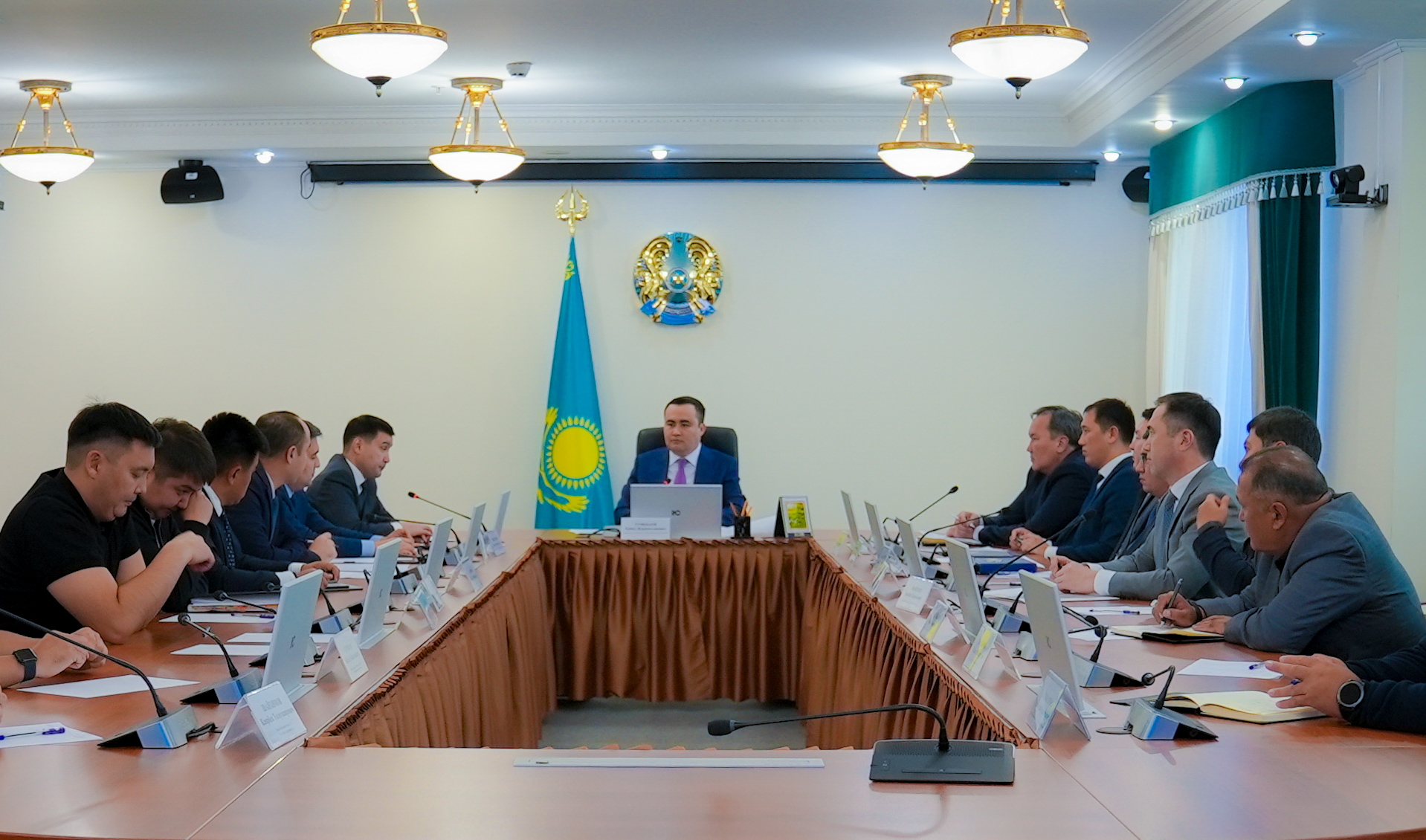 «Қауіпсіздік талаптарын елемегендер жауапкершіліктен жалтара алмайды»: Еңбек министрлігі Астанадағы құрылыс нысандарына бақылауды күшейтеді