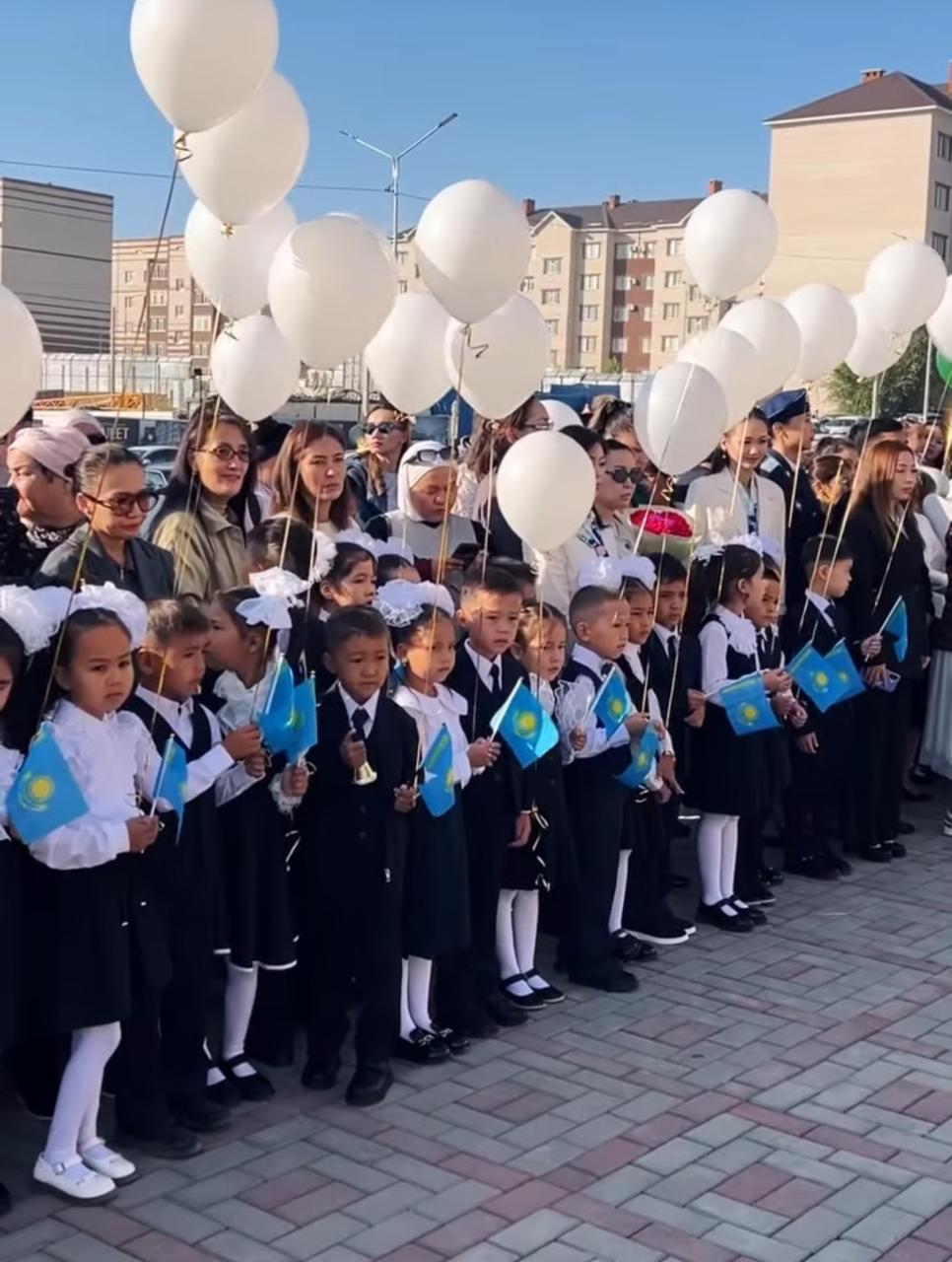 Ақтөбеде «Келешек мектептері» ұлттық жобасы аясында салынған жаңа №81 мектеп ашылды