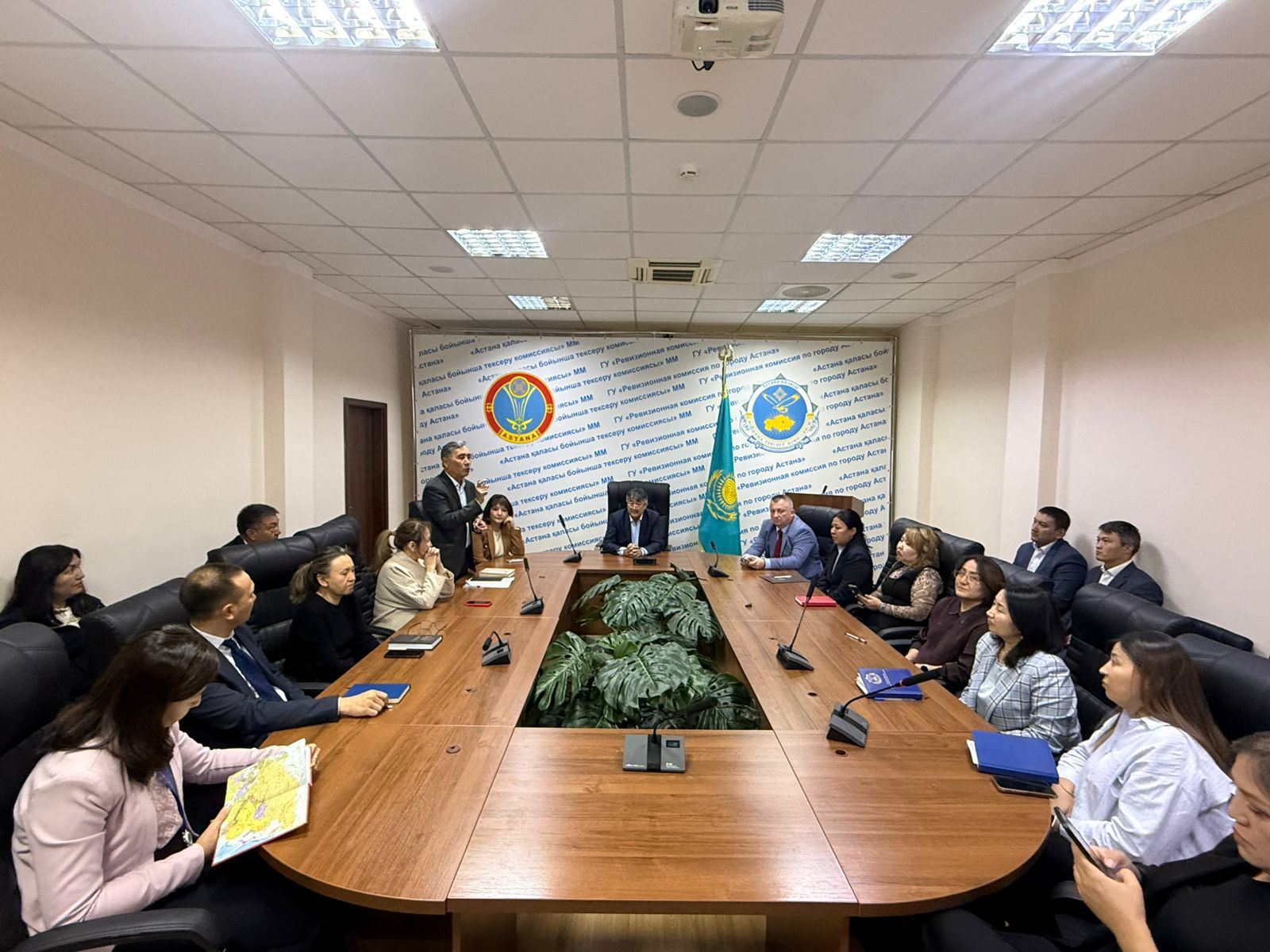 Астана қаласы бойынша Тексеру комиссиясында Қазақстан халқының Тілдері күніне арналған іс-шара өтті.