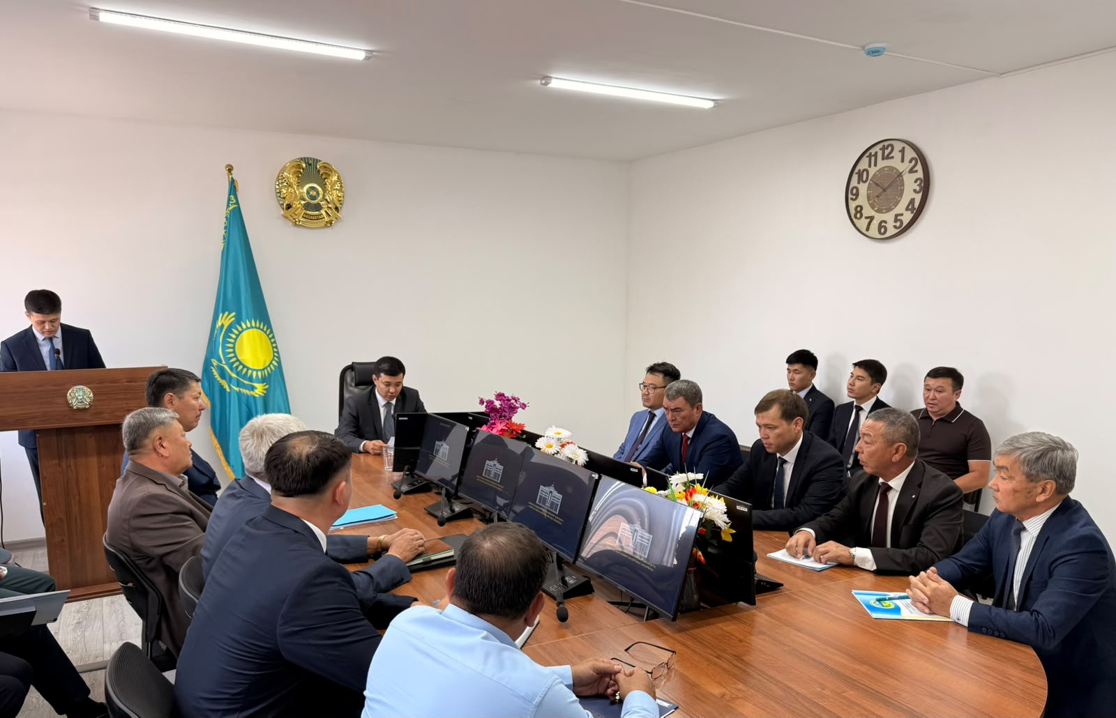 Сала қызметкерлері марапатталды