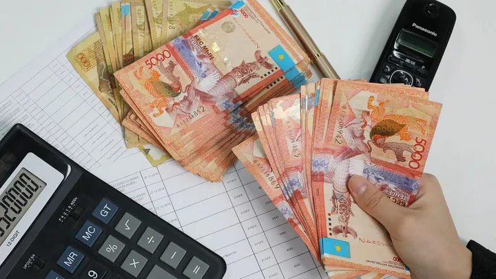 Казахстанцы смогут заполнять налоговые декларации быстрее