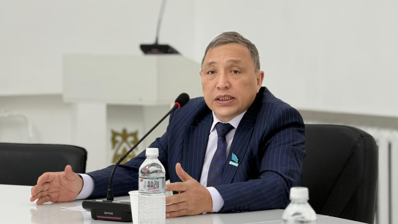 Аудандық мәслихаттың кезекті он бесінші сессиясы өтті