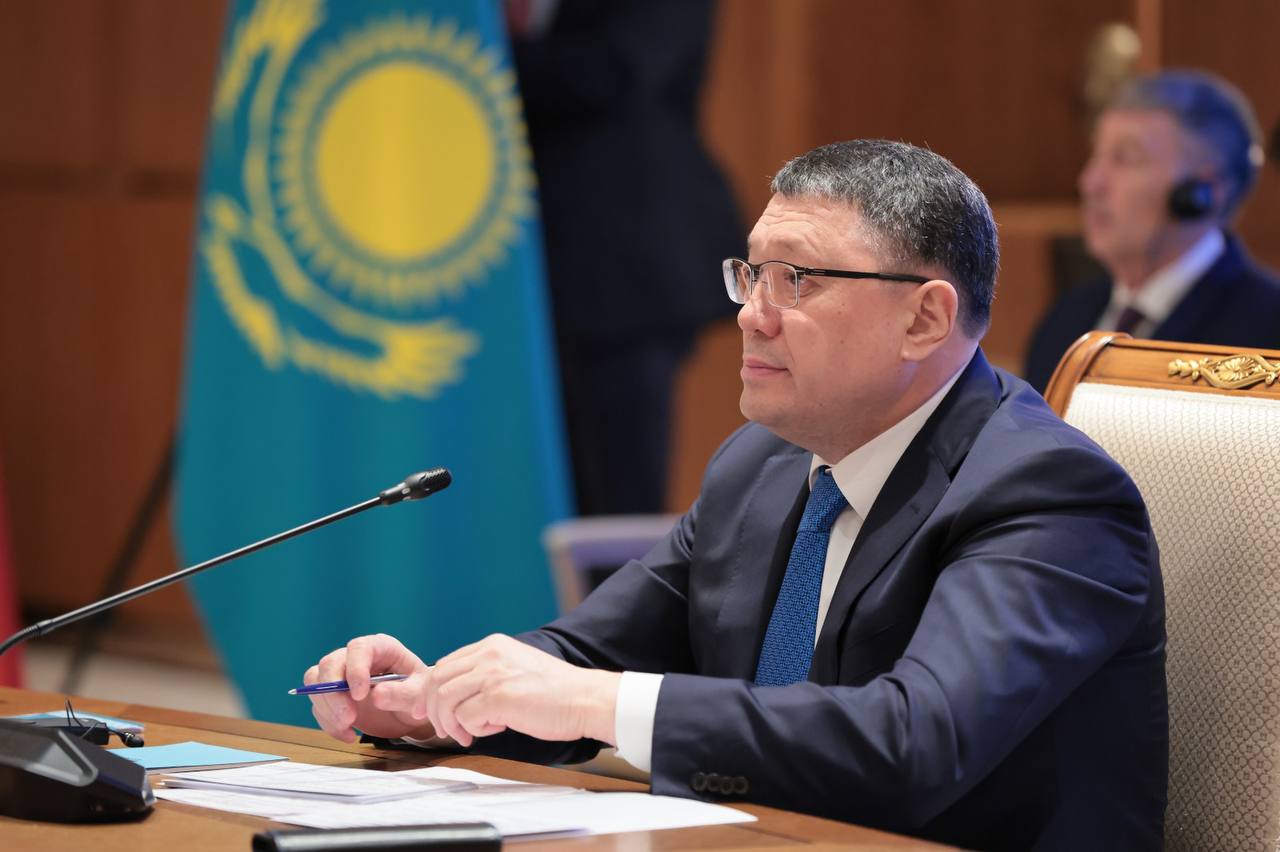 Ішкі істер министрі Ержан Саденов