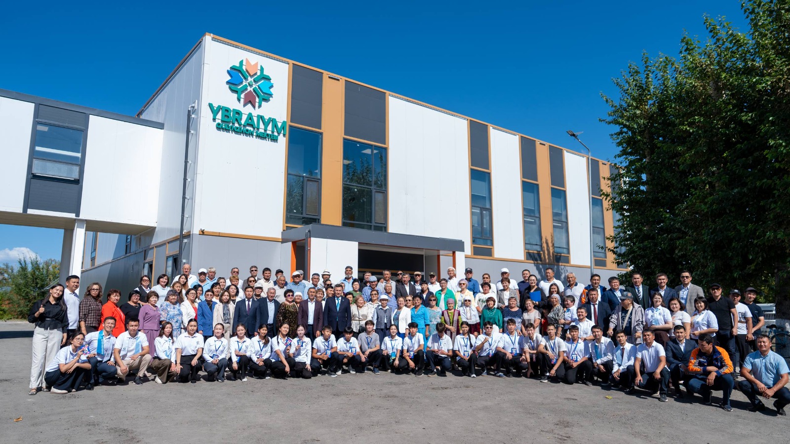 Құлынжон ауылында жаңа интернат пен спорт кешені ашылды