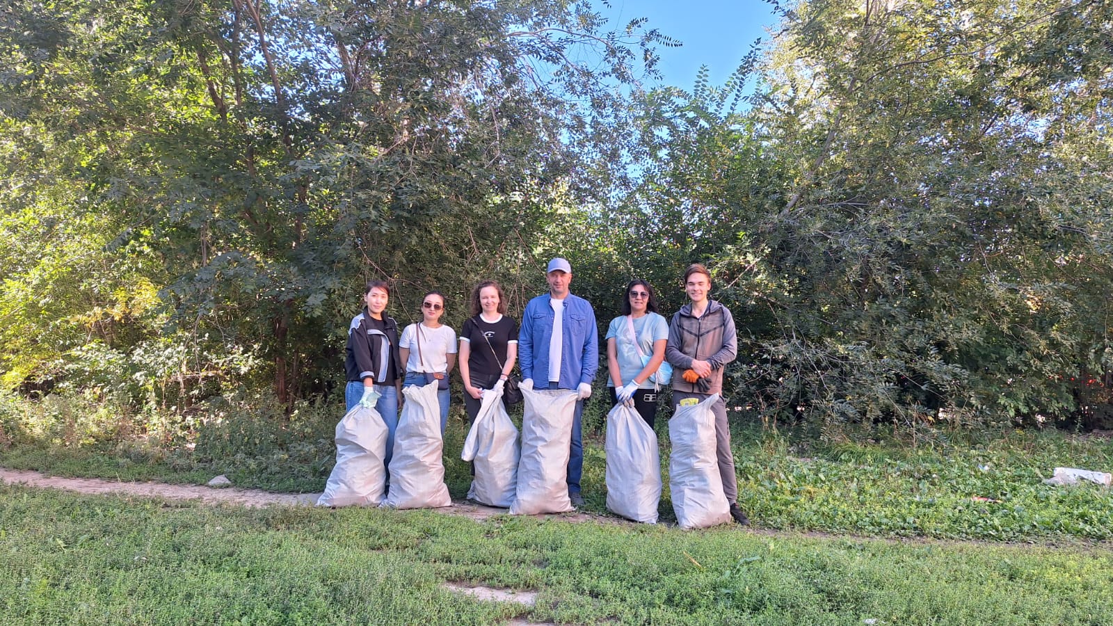 Participation in the citywide clean-up