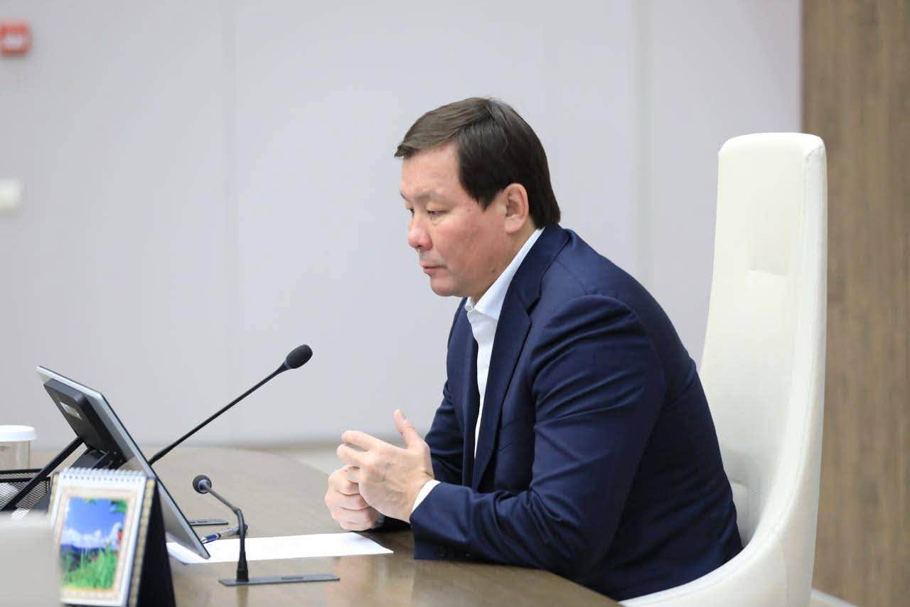 Асхат Шахаров провел онлайн-прием граждан и выслушал обращения жителей