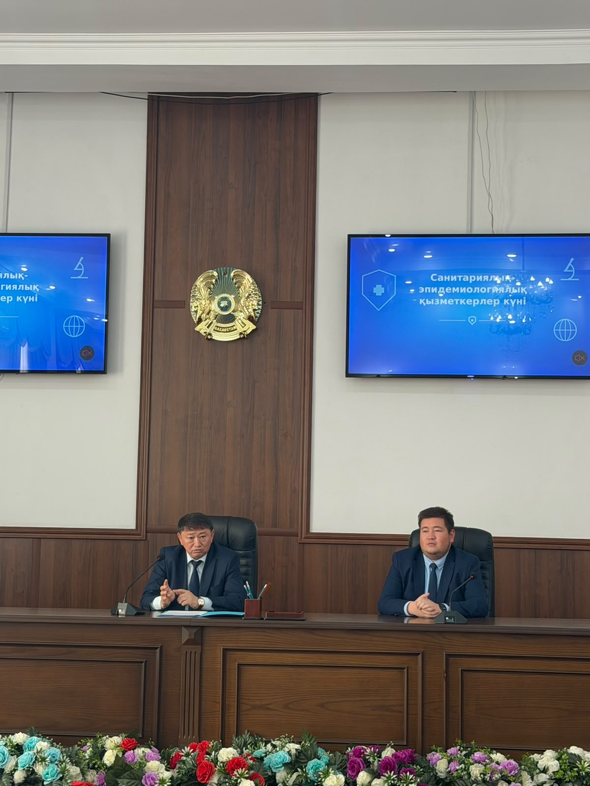 Ел саулығы: Алакөл ауданында санитариялық-эпидемиологиялық қызмет мамандарына құрмет көрсетілді