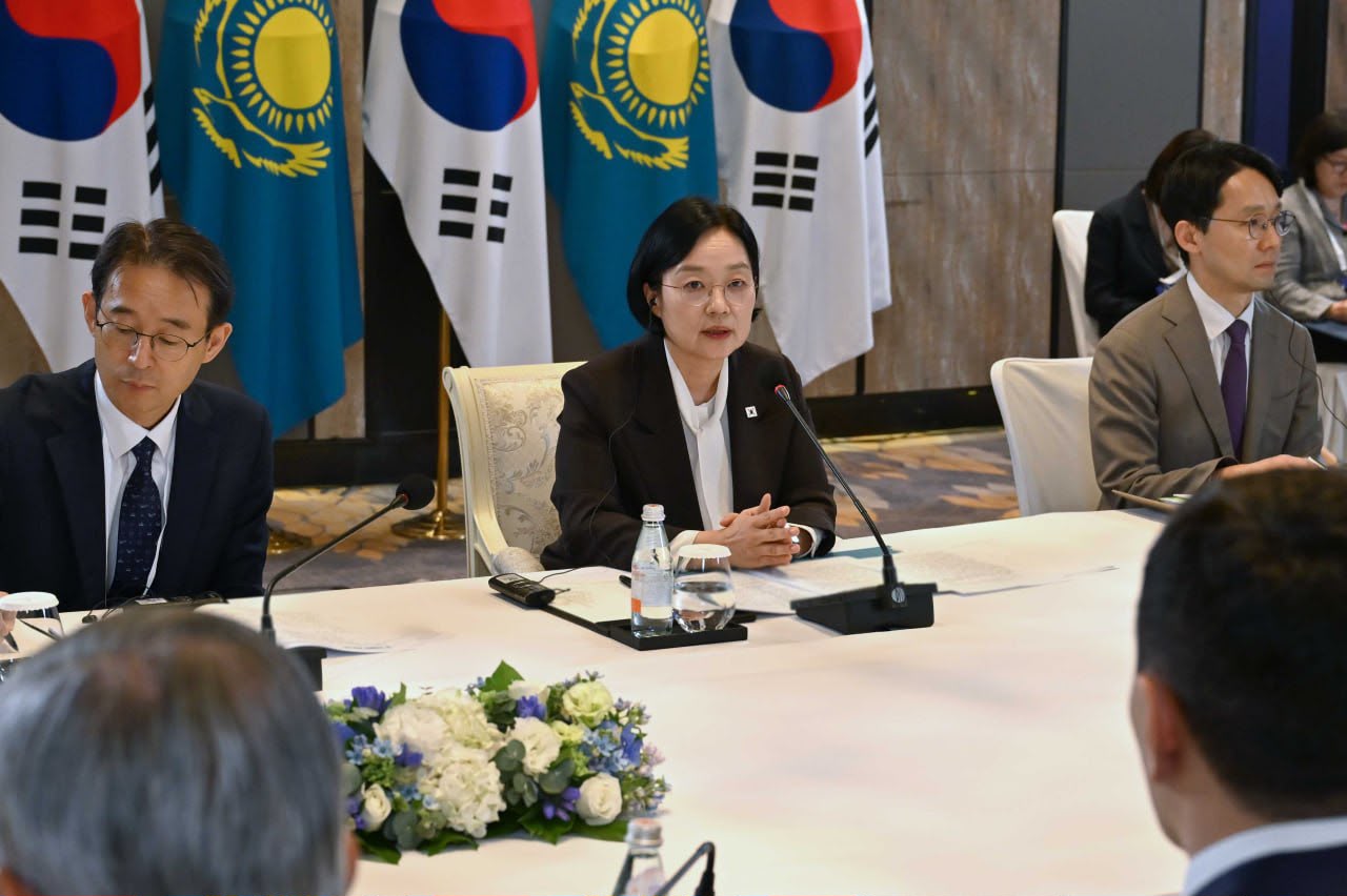 🇰🇿🇰🇷Мемлекет басшысы Қазақ-корей дөңгелек үстелінің ашылуында сөз сөйледі