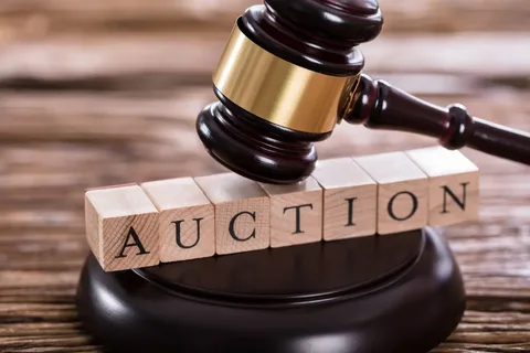 NOTICE OF AN AUCTION FOR THE SALE OF A VEHICLE