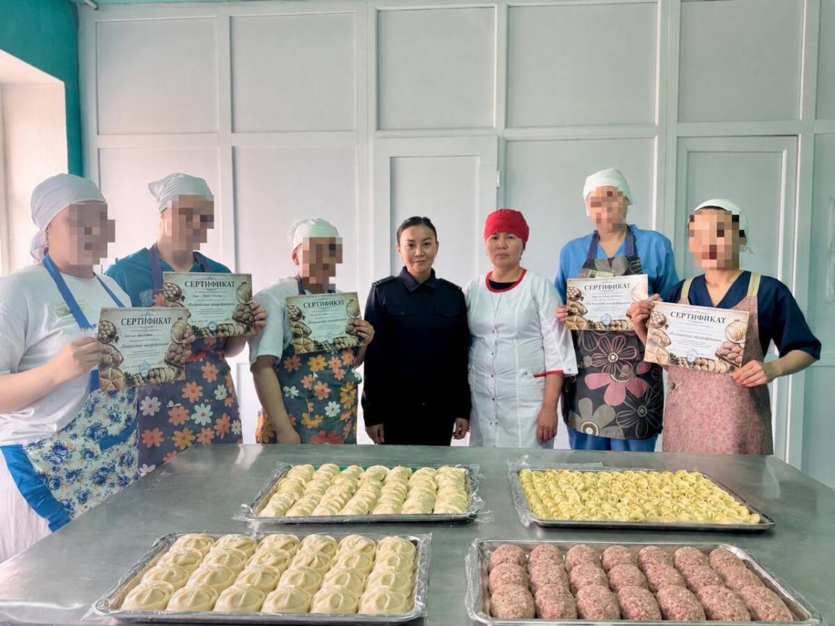 A master class on making semi-finished products was held in the women's colony of the Abai region