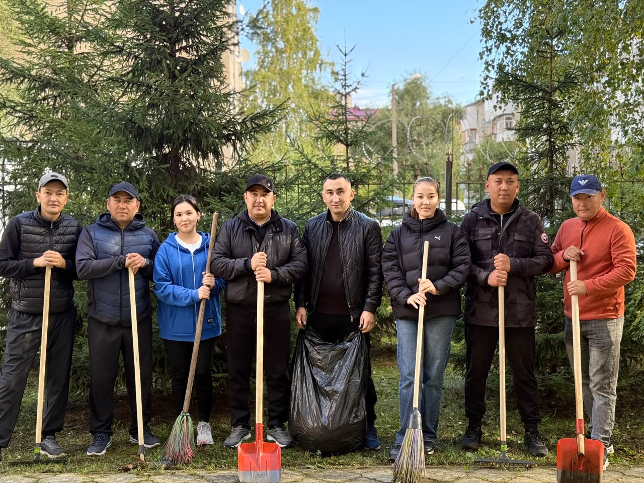 Солтүстік Қазақстан полициясы экологиялық акцияны жеке үлгісімен қолдады