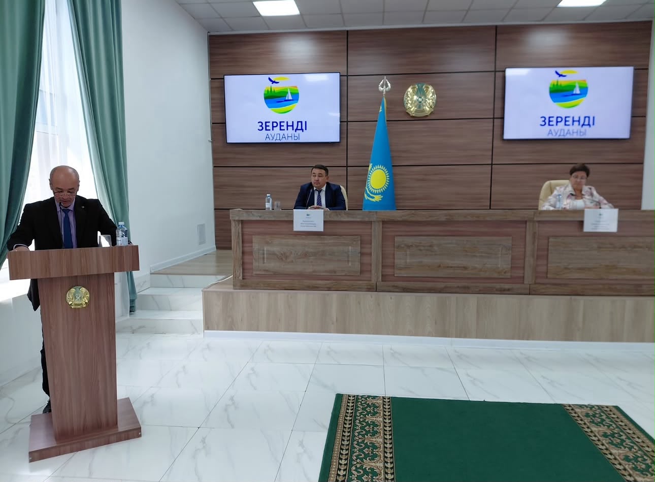 Под председательством Райхан Габдуллиной состоялась очередная сессия районного маслихата.