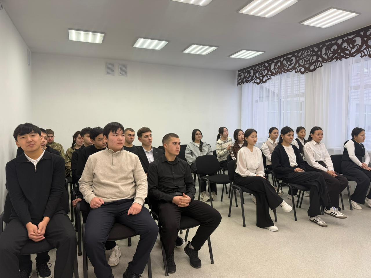 В Ждановском сельском округе проведено мероприятие на тему: «О техническом и организационном обеспечении безопасности вокруг объектов образования и мест массового пребывания молодёжи».