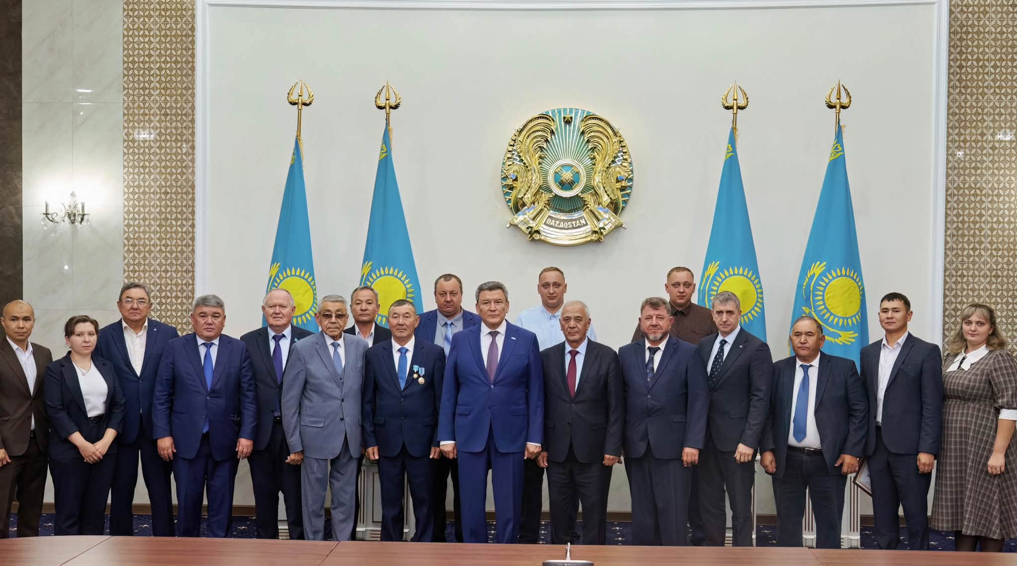 Солтүстік Қазақстан облысында Еңбек күніне орай жұмысшы мамандарды ұлықтаған салтанатты іс-шара өтті.