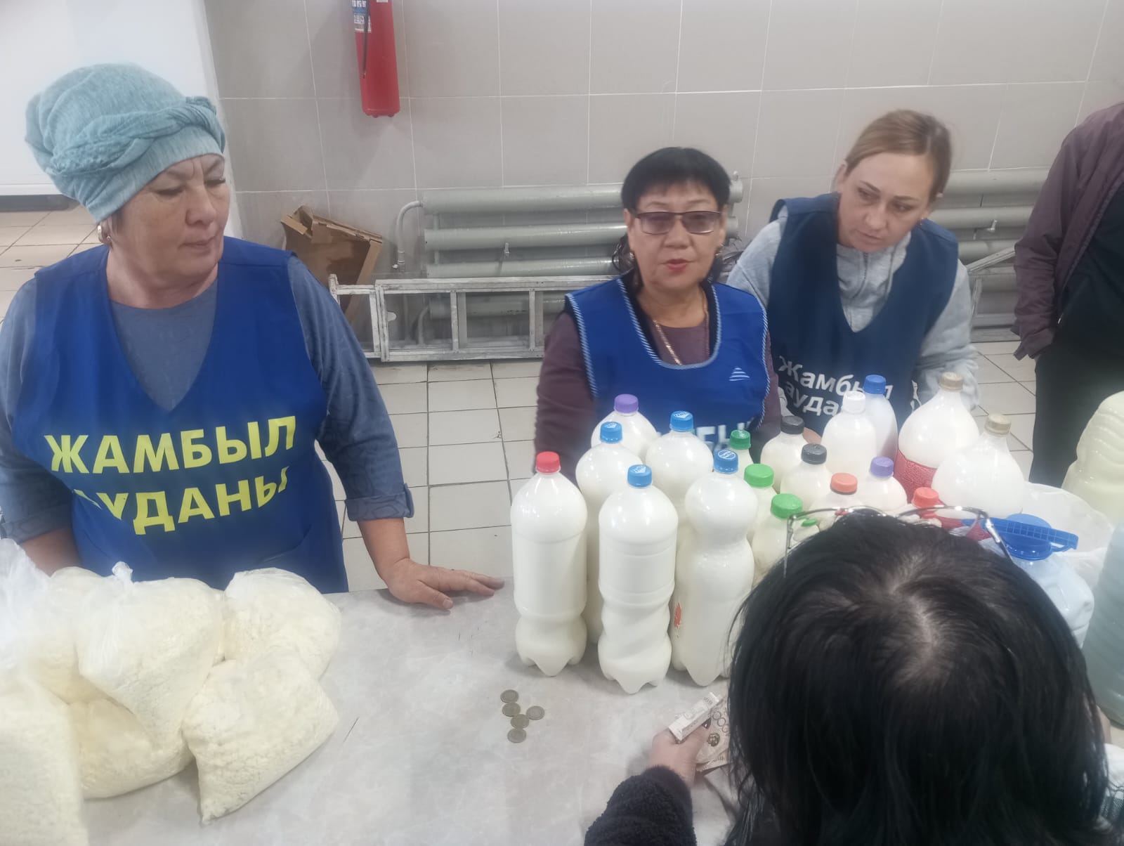 26.09.2026 года в г. Петропавловске была проведена очередная еженедельная сельскохозяйственная ярмарка с участием сельхозтоваропроизводителей Жамбылского района.