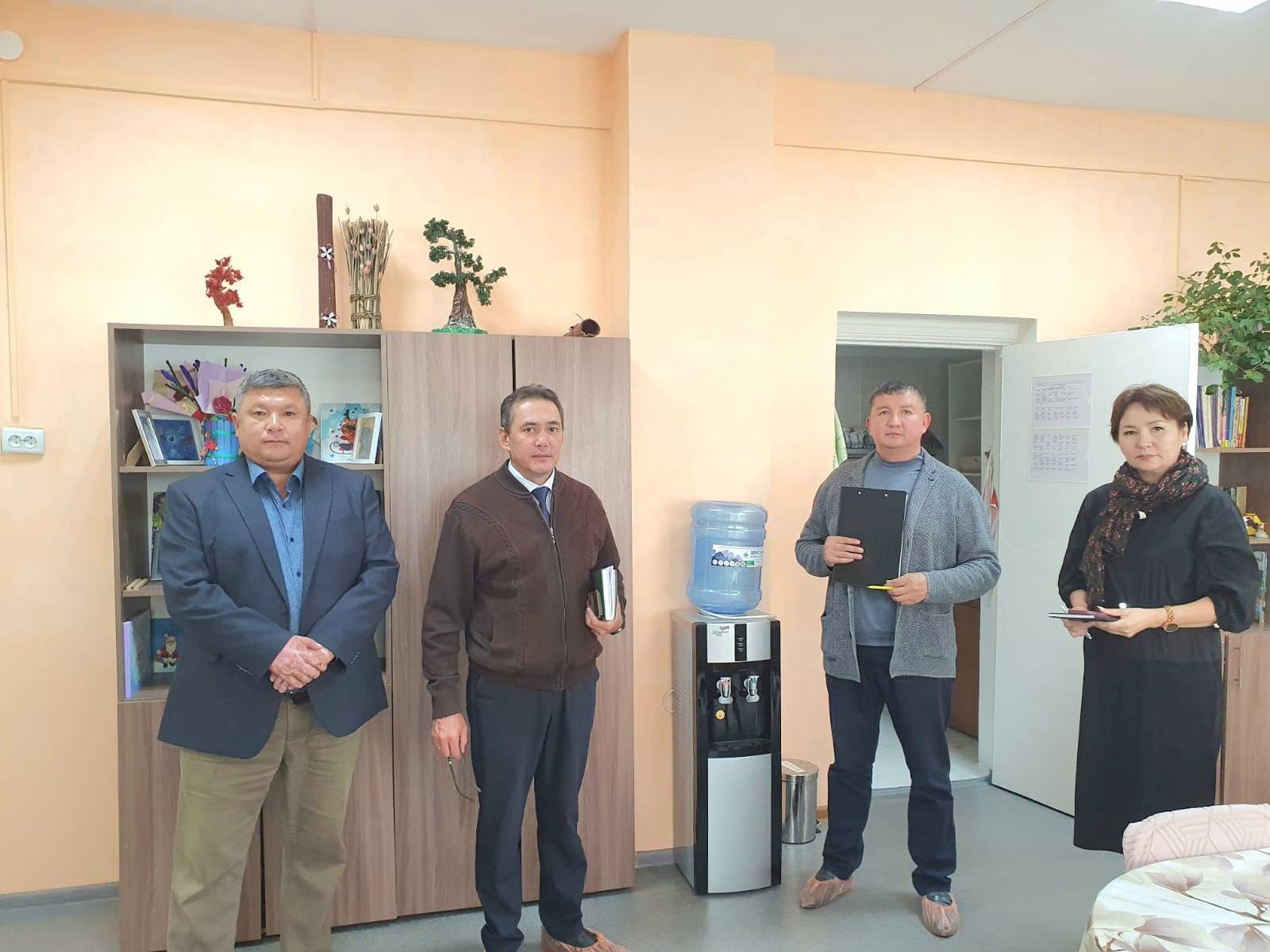 М.Жұмабаев ауданының Полудино ауылында орналасқан арнайы әлеуметтік қызметтерге мұқтаж балаларды қолдау орталығына бару жүзеге асырылды