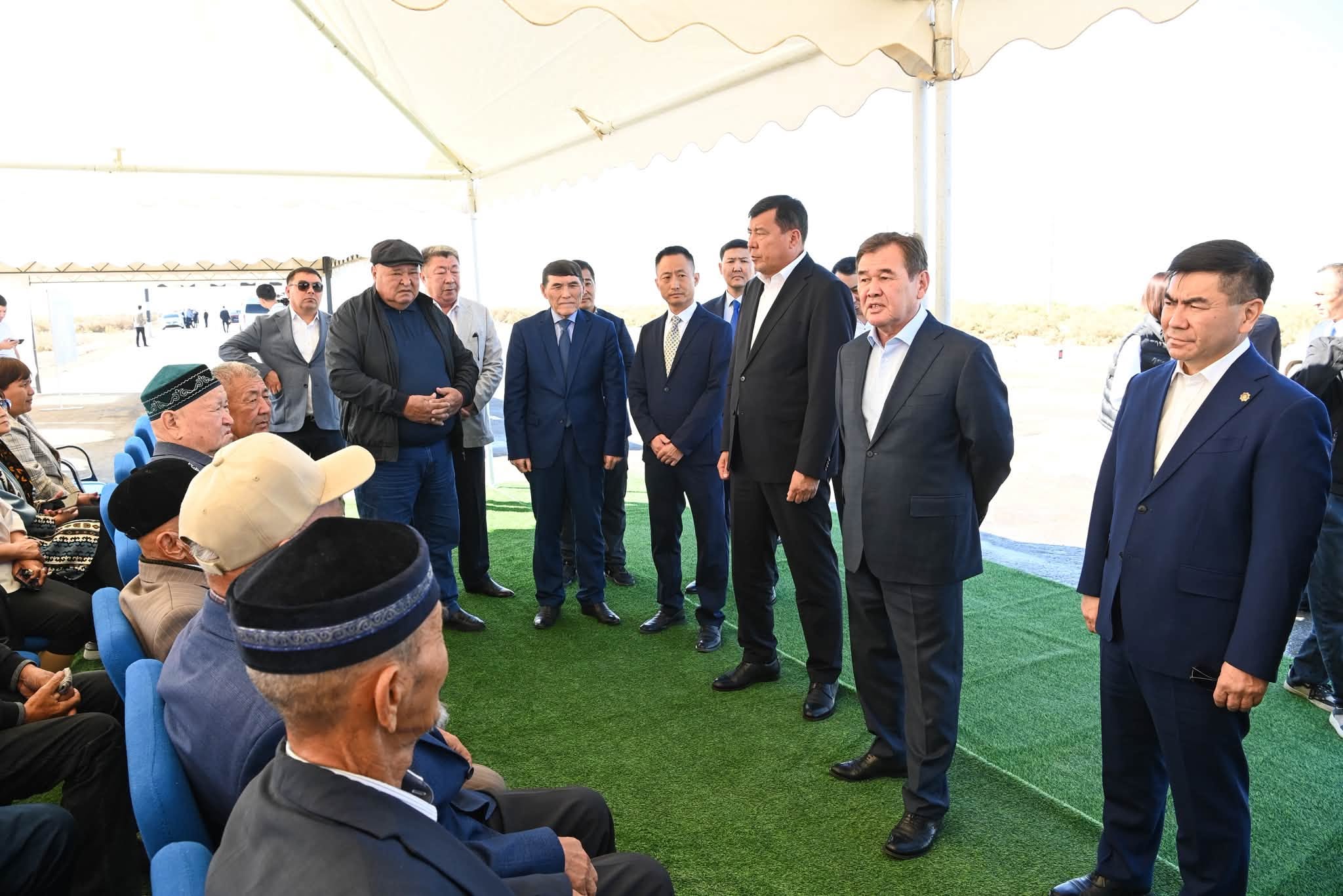Глава региона встретился с жителями сел Байгекум и Енбекши