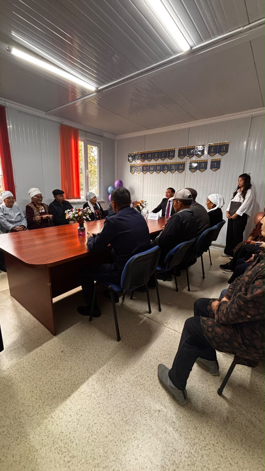 Қарттар күніне орай ашық есік күні өткізілді