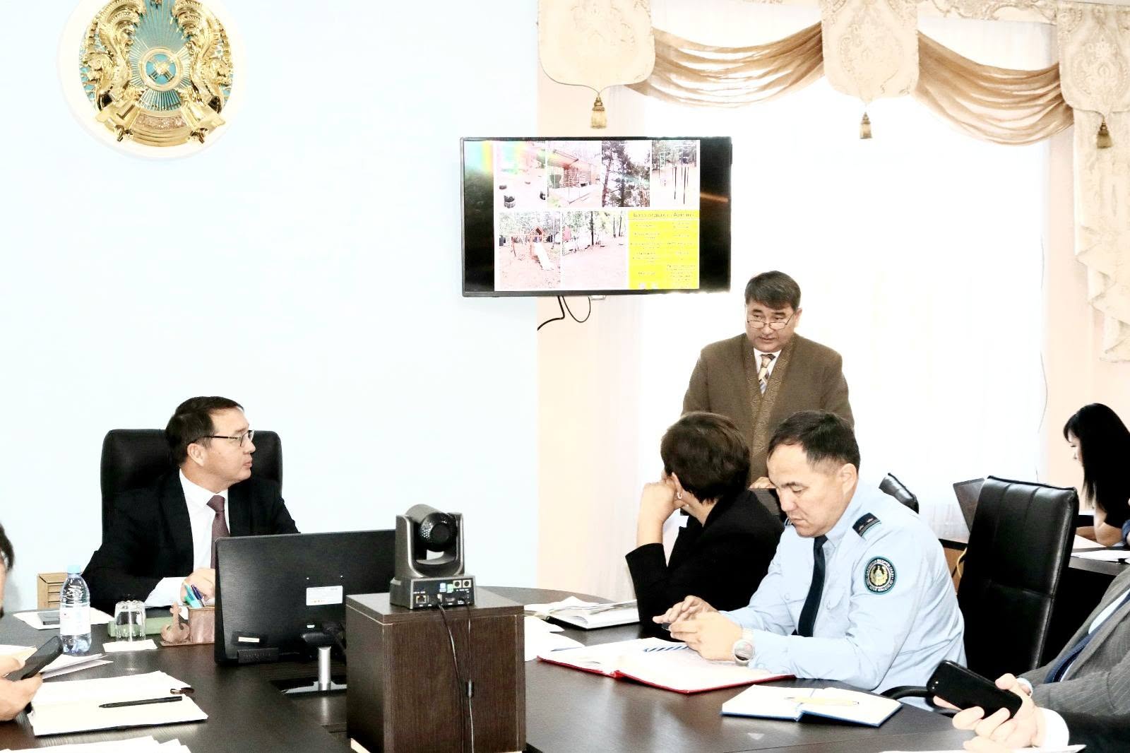 Аудан әкімдігінің отырысы