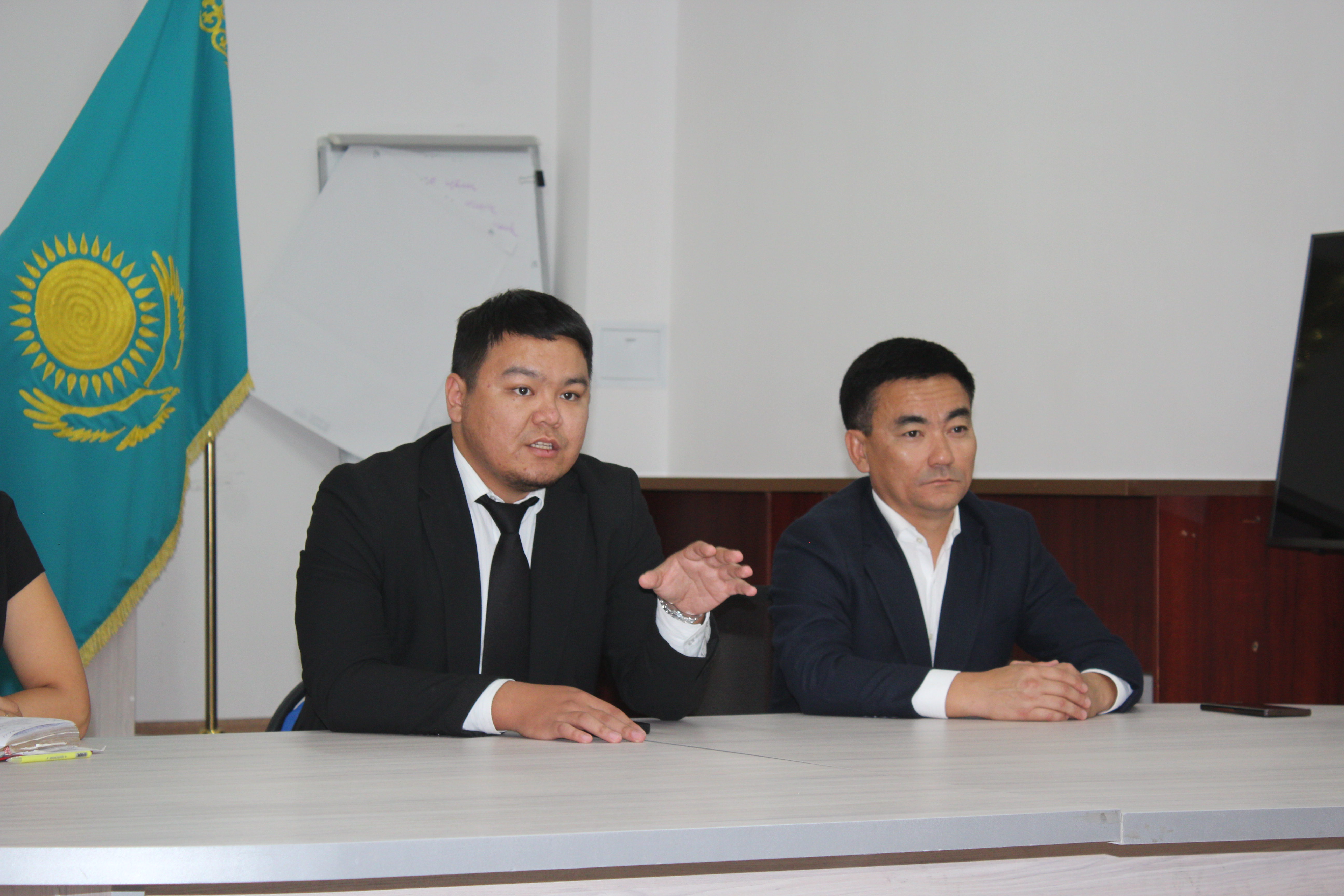 🔹«Кәсіподақ қасында – кәсіподақтық диалог»