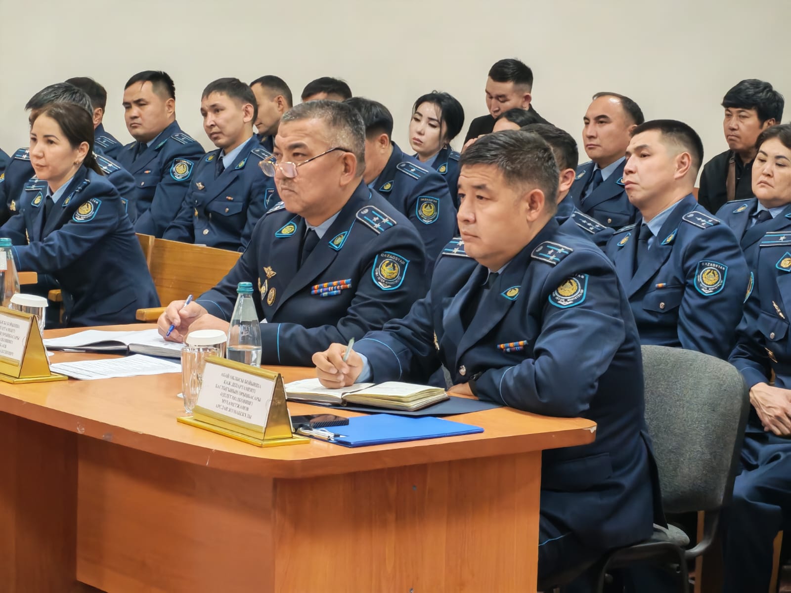 В Департаменте УИС по области Абай подвели итоги оперативно-служебной деятельности за 9 месяцев 2026 года