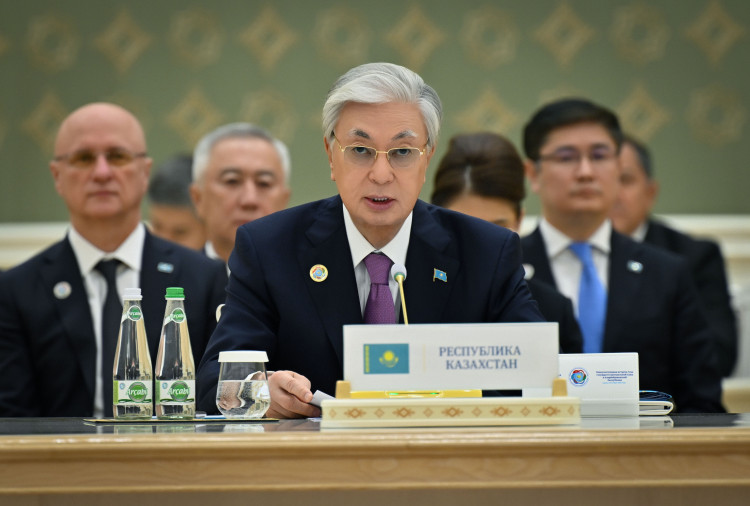 ПРЕЗИДЕНТ ОРТАЛЫҚ АЗИЯ ЖӘНЕ ӘЗЕРБАЙЖАН МЕМЛЕКЕТТЕРІ БАСШЫЛАРЫНЫҢ VIIІ КОНСУЛЬТАТИВТІК КЕЗДЕСУІНЕ ҚАТЫСТЫ