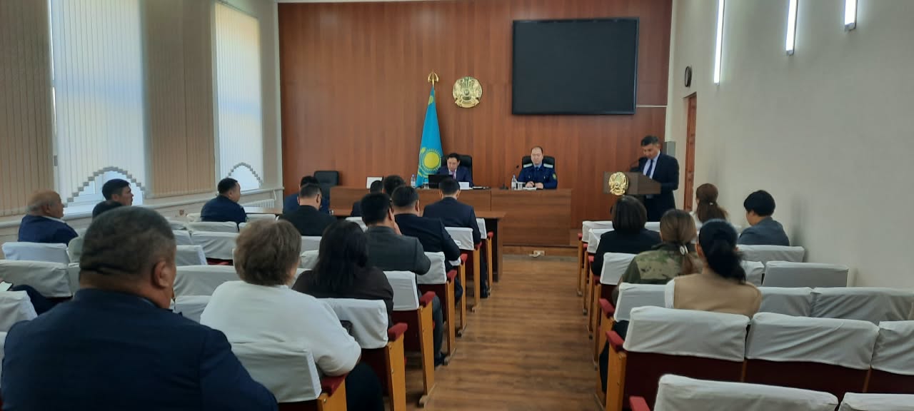 2026 жылғы 30 қыркүйекте Бесқарағай ауданының әкімі Қалиқан Ділдар Қалиқанұлының төрағалығымен сыбайлас жемқорлыққа қарсы іс-қимыл комиссиясының отырысы өтті.