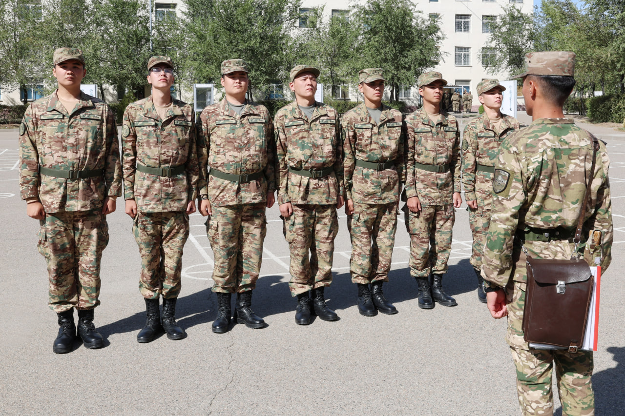 From College to Military Service: How Seven Classmates Chose the National Guard