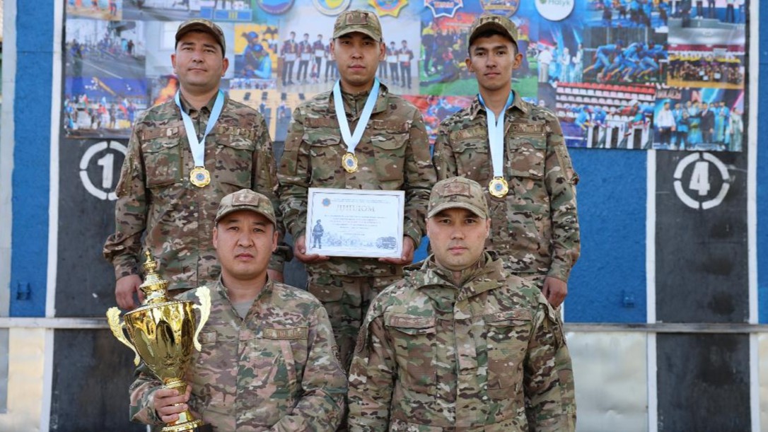 Үздіктер марапатталды
