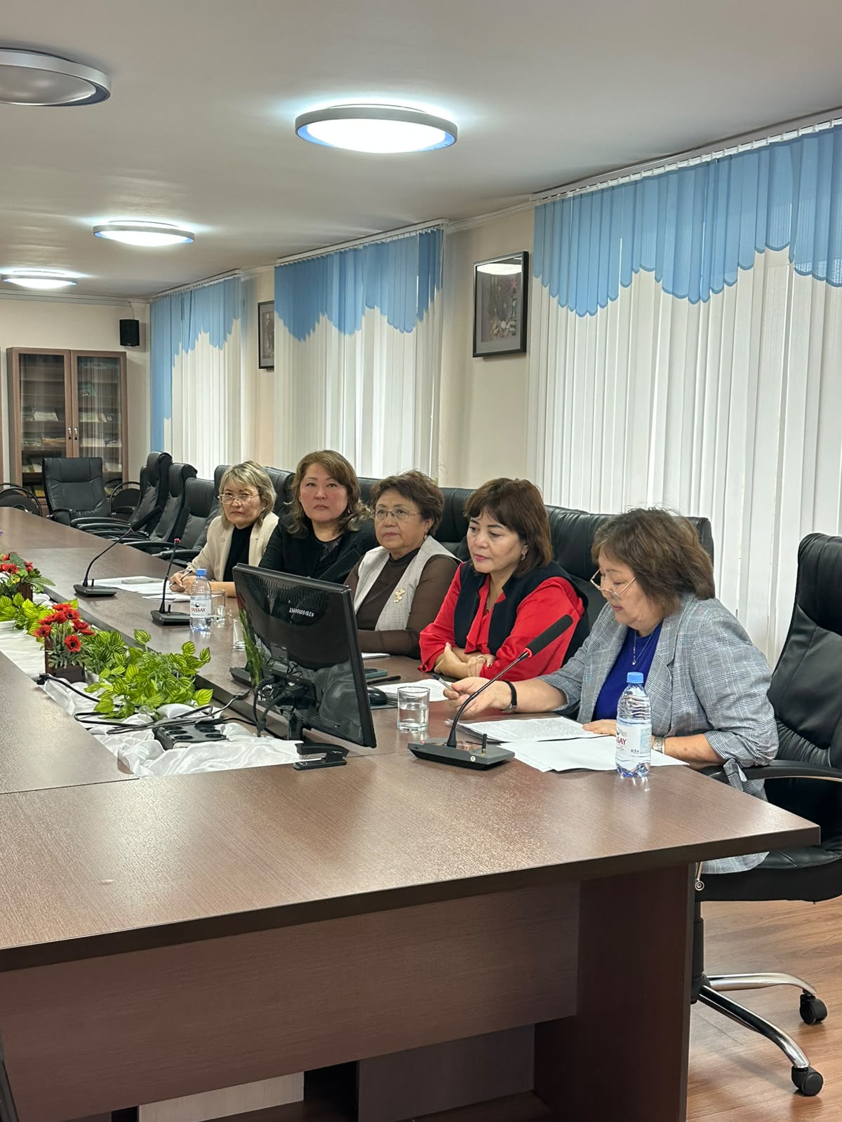 «Үлгілік оқу жоспары және жұмыс оқу жоспары - оқу процесін тиімді ұйымдастырудың негізі» тақырыбында семинар