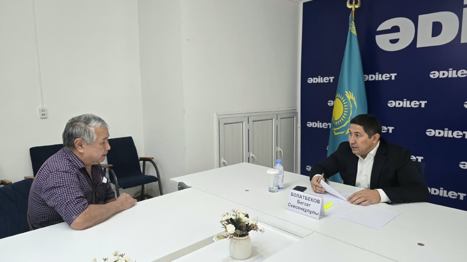 НА ЛИЧНОМ ПРИЕМЕ АКИМА КОРДАЙСКОГО РАЙОНА РАССМОТРЕЛИ ВОПРОСЫ ЖИТЕЛЕЙ