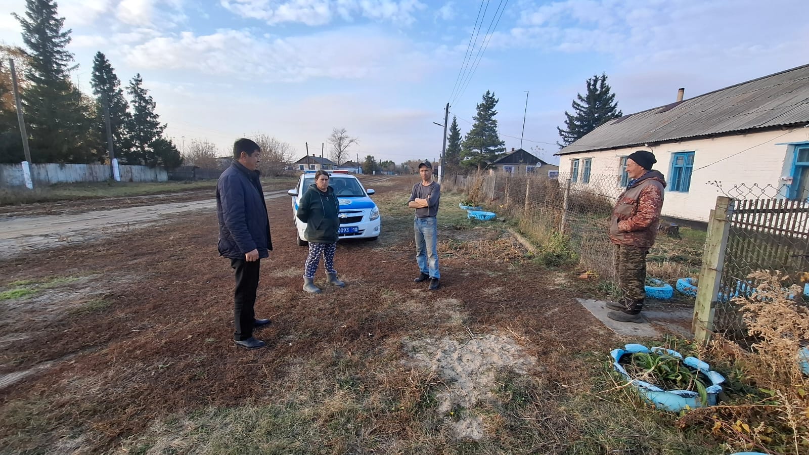 Встреча акима сельского округа с населением села Шадыксаевка
