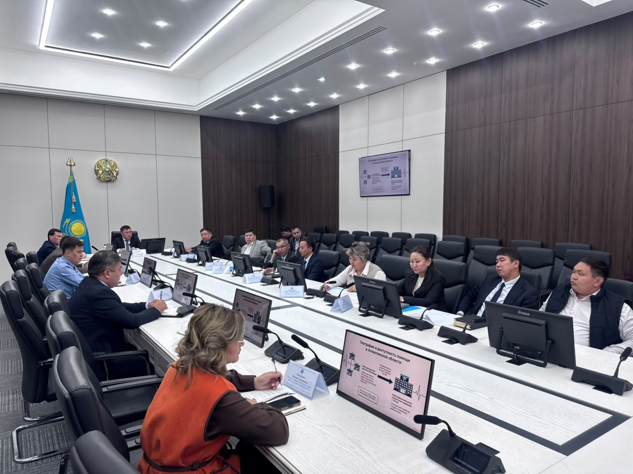 Алматы облысында пробация есебіндегі азаматтарды әлеуметтік қолдау мәселелері қаралды