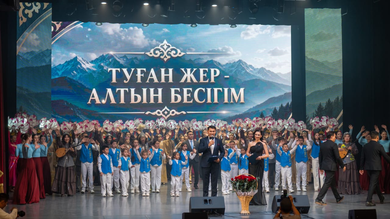 В областном центре ВКО представили прошлое и будущее Риддера