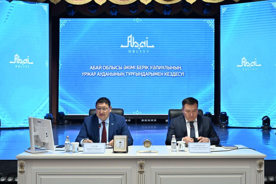 Аким области Абай встретился с жителями Урджарского района
