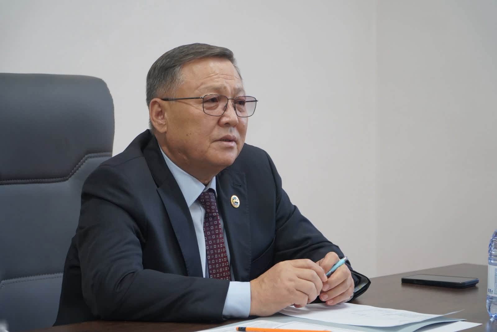 БӘЙДІБЕК: АҚБАСТАУДА ТҰРҒЫНДАРДЫҢ ӨТІНІШТЕРІ ТЫҢДАЛЫП, ӘЛЕУМЕТТІК НЫСАНДАРДЫҢ ЖАЙ-КҮЙІ ТЕКСЕРІЛДІ