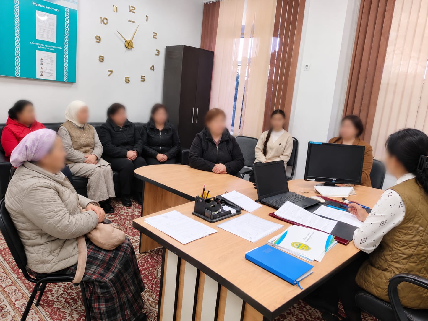 «Аппарат акима Карабулакского сельского округа Ескелдинского района» области Жетісу состоялся круглый стол по вопросам предоставления адресной социальной помощи (АСП) населению.