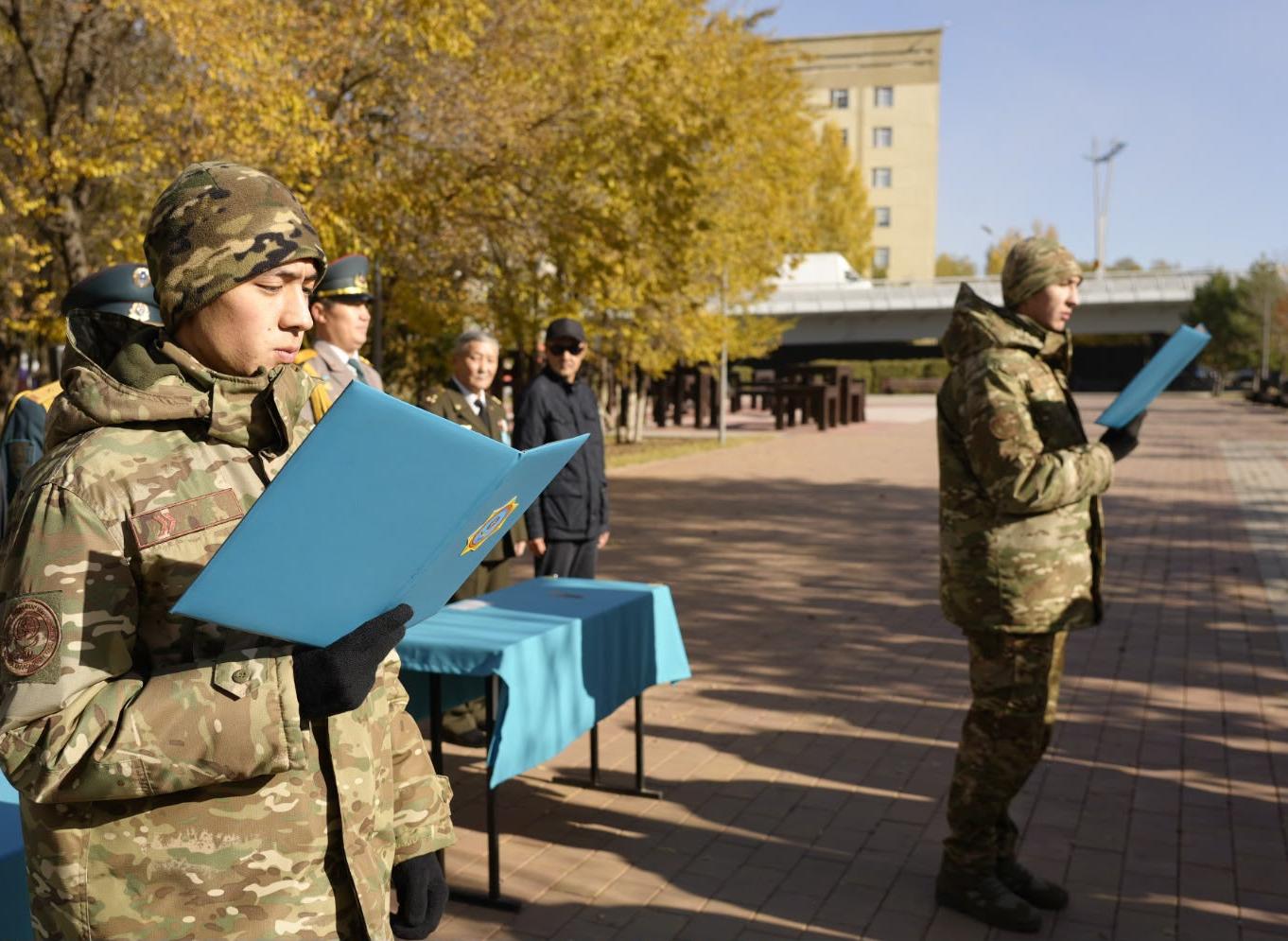Елордалық құтқарушылар Ант қабылдады