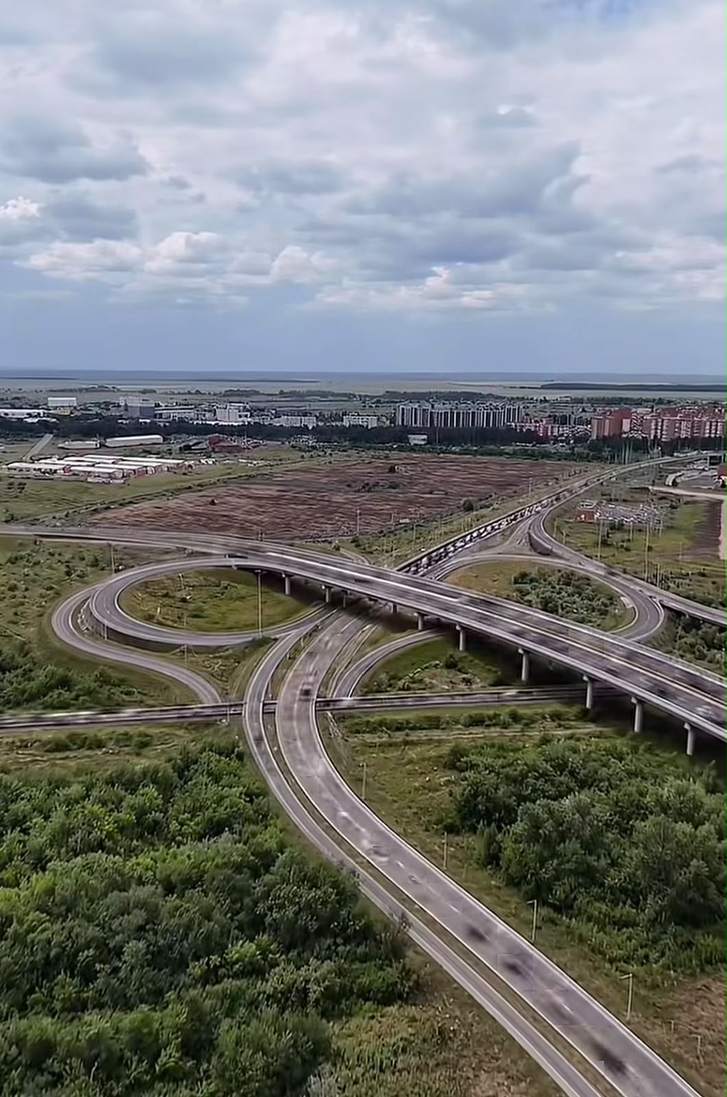 Аэропорт пен Береке шағын аудандары арасындағы жолдың көлік қозғалысындағы маңызы