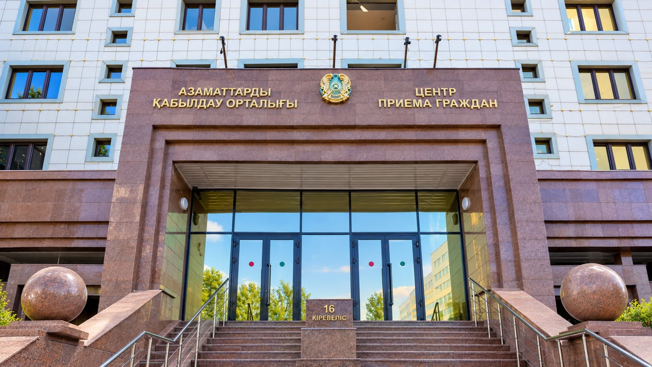 Асқарбек Ертаев жұмыспен қамту, зейнетақымен қамсыздандыру және инклюзивті ортаны дамыту мәселелері бойынша азаматтарды қабылдады