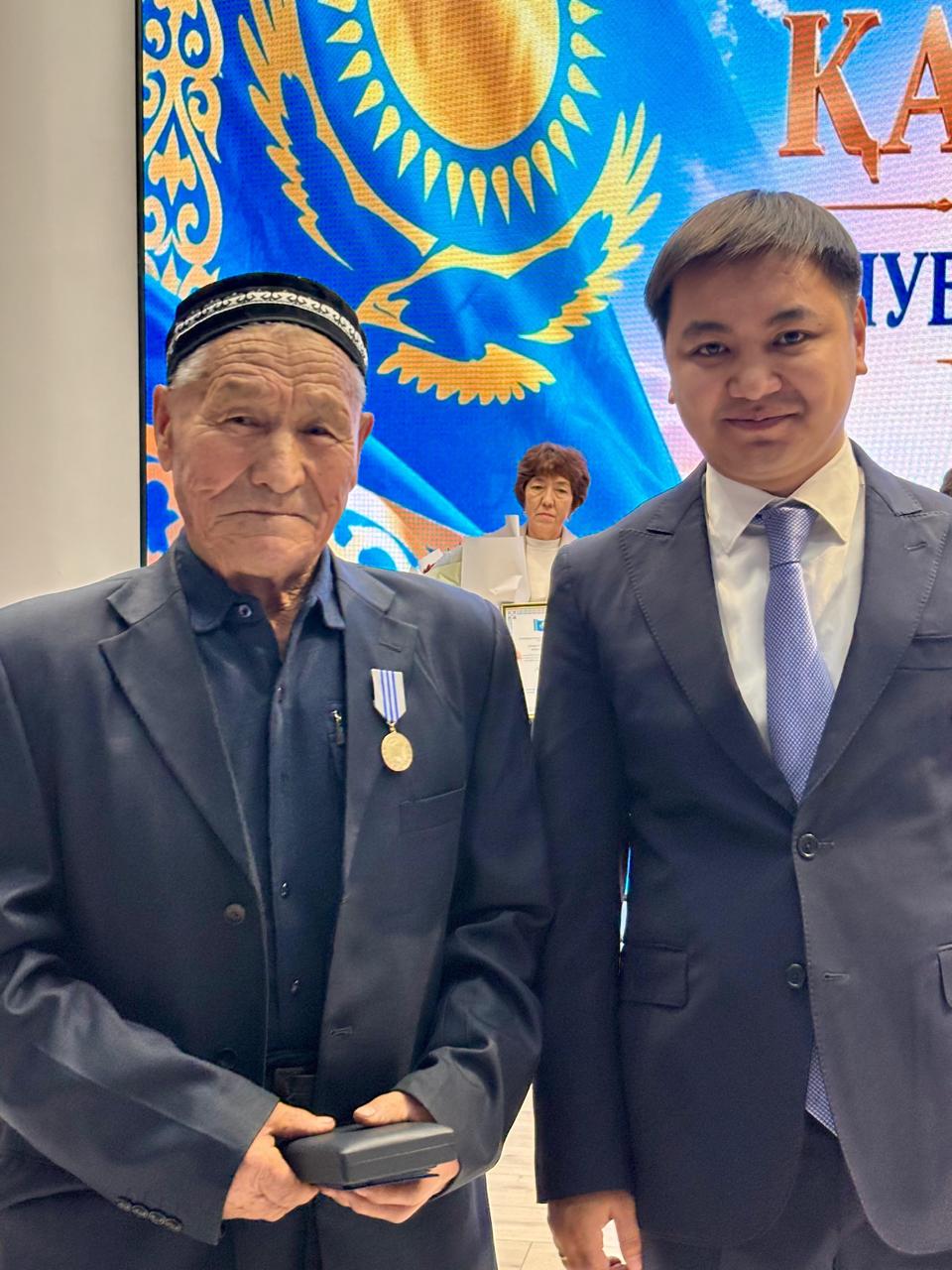 🇰🇿 Награждение ко Дню Республики!