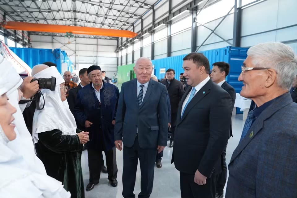 ПРЕЗИДЕНТ ТАПСЫРМАСЫ: ТҮРКІСТАН ОБЛЫСЫ КЕНТАУ ҚАЛАСЫНДА ЖАҢА ЗАУЫТ ІСКЕ ҚОСЫЛДЫ