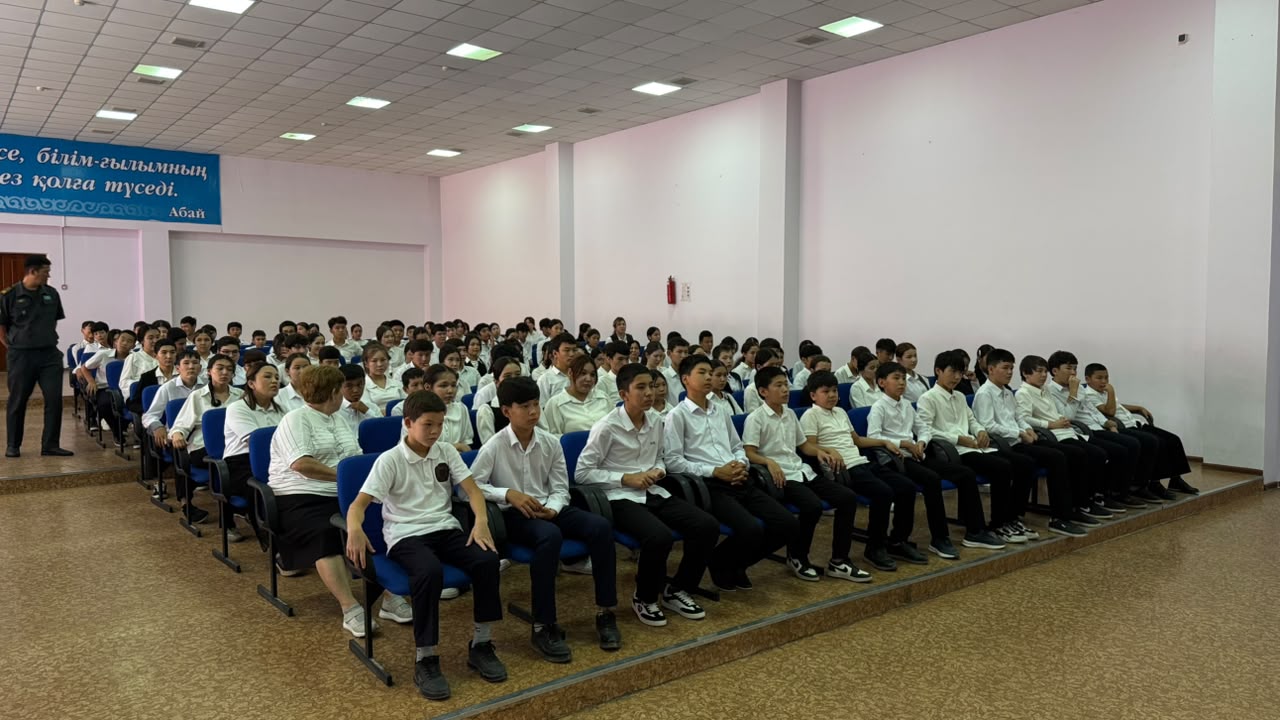 Жасөспірімдермен маңызды кездесу өтті