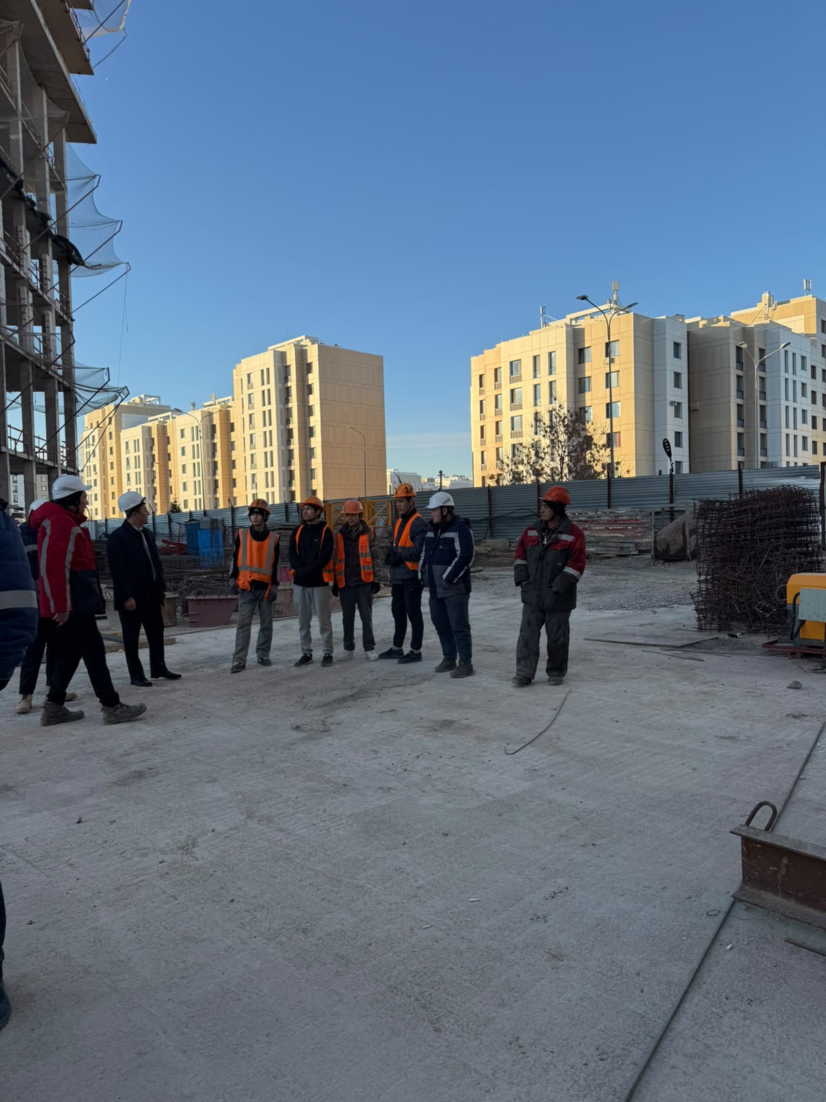 Еңбек инспекциясы департаменті, «МАК» ӨСК» АҚ өкілдерінің, сондай-ақ "Grace Garden" ТҮК құрылыс объектісінің мердігер ұйымдарының қатысуымен кездесу өтті