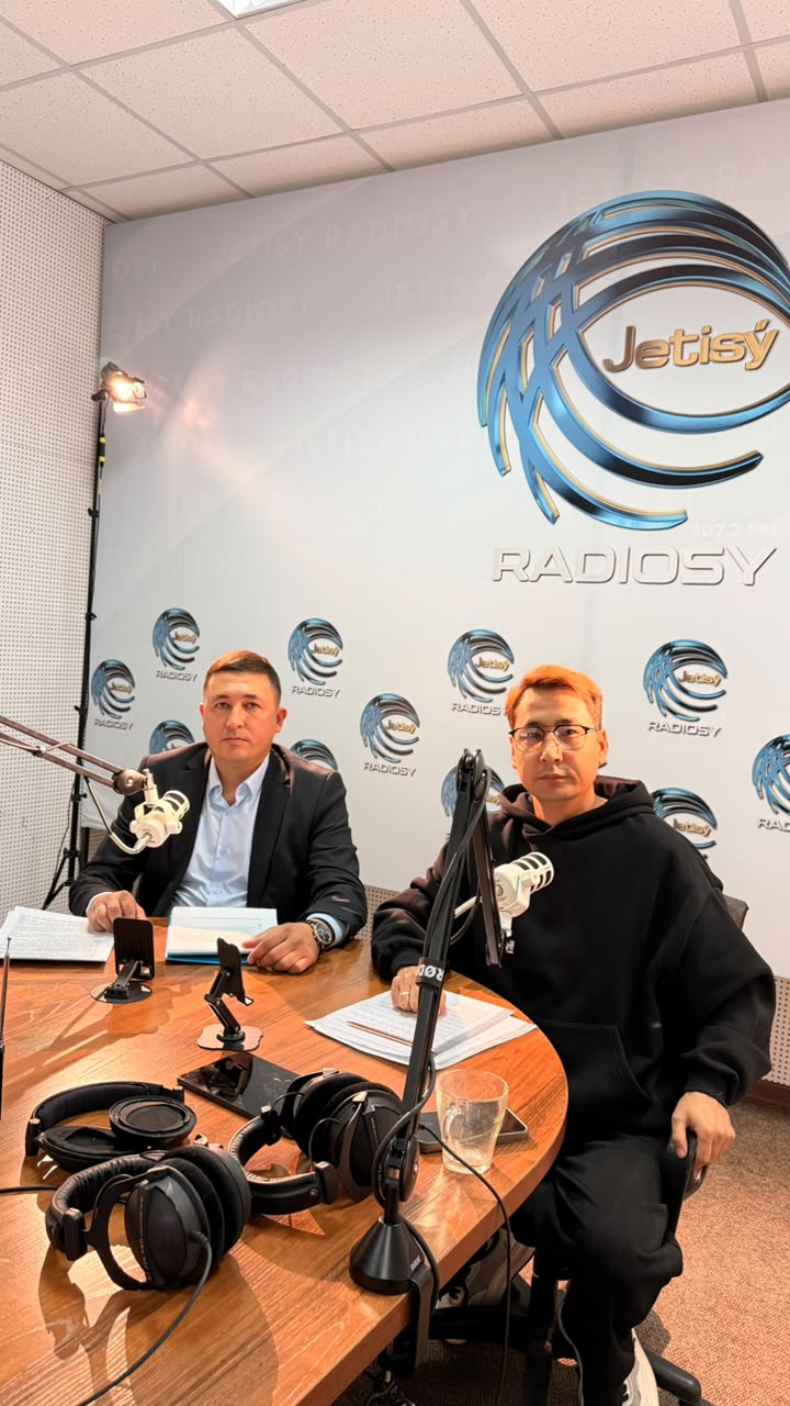 Интервью на радио "Jetisu"