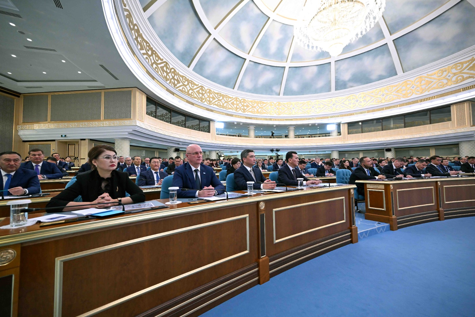 Іс-шара барысында қатысушылар Жолдаудың негізгі бағыттарымен және өңірлік инфрақұрылымды дамыту міндеттерімен танысты.